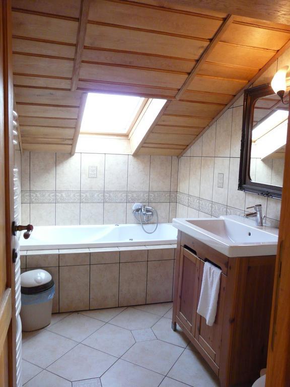Hotel Toelgyfakucko Apartman Baja Exteriér fotografie